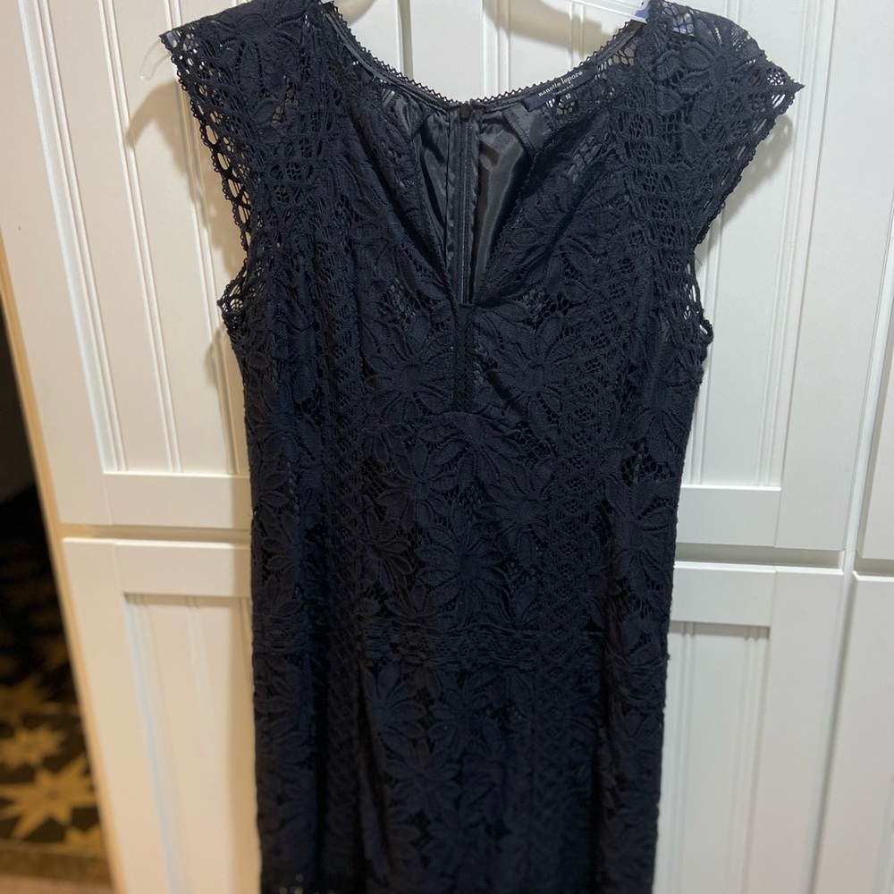 Black Lace/crochet Cocktail dress - Picture 2 of 7